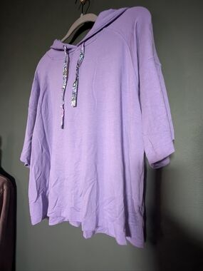 Vera Bradley Lavender Short-Sleeve Hoodie
